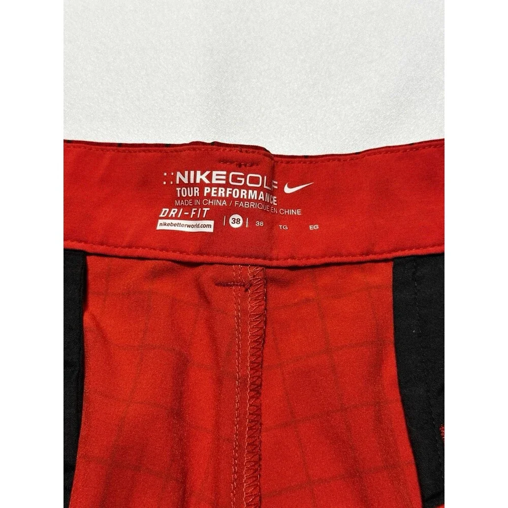 Nike Golf Shorts Mens Size 38 Red Black Grid Dri-FIT Tour Performance 639801-647